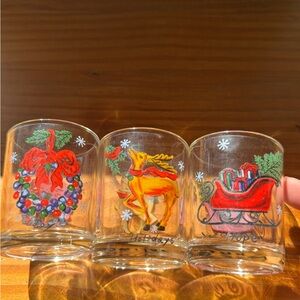 Holiday Cheer Glass Set with Red and Gold Accents